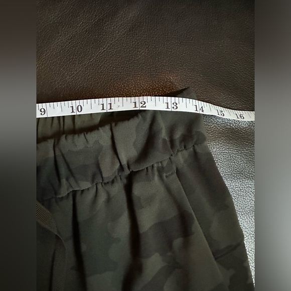 Lululemon On the Fly Jogger *Luxtreme - Incognito Camo Multi Grey - Picture 9 of 9